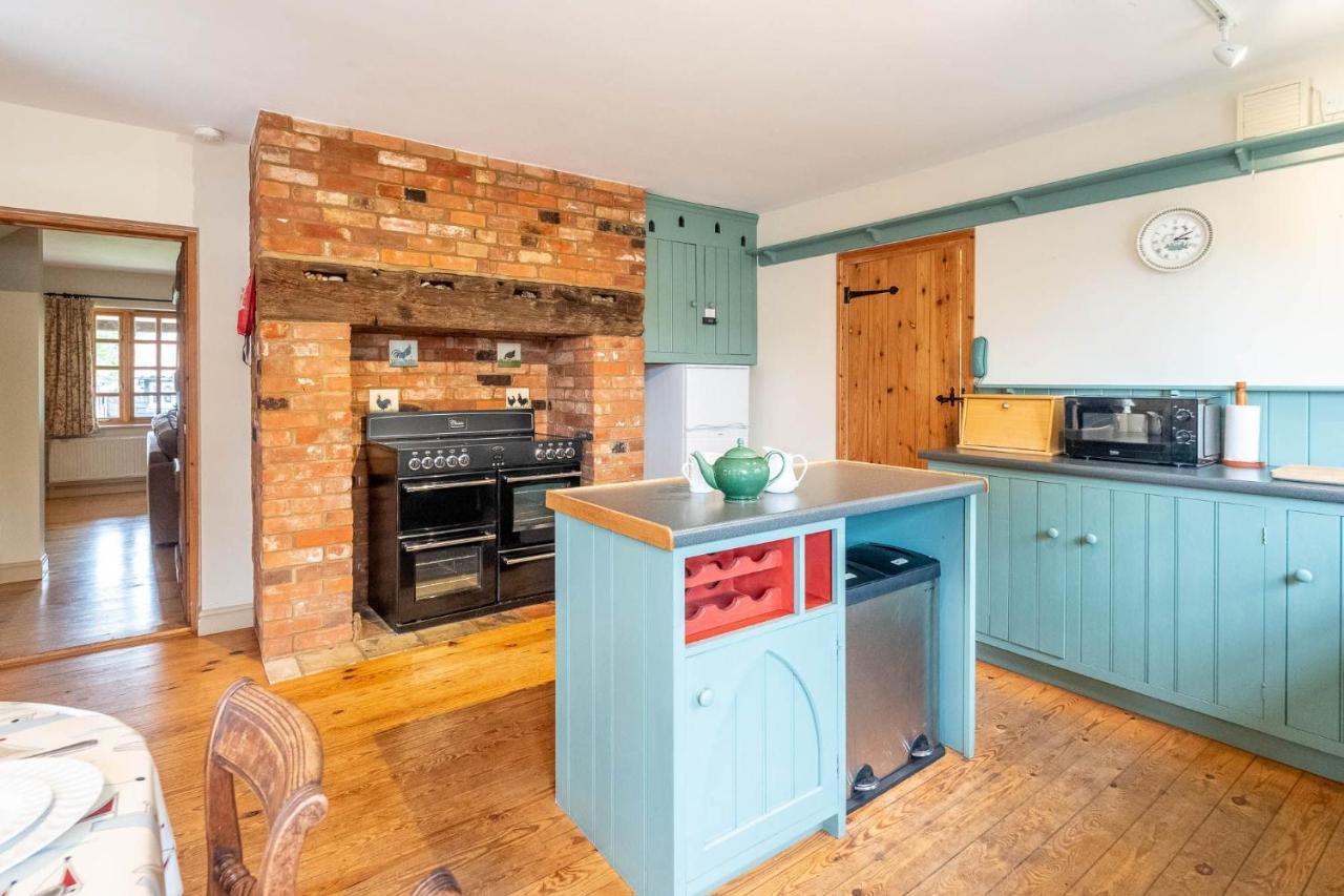 Micawbers - Aldeburgh Coastal Cottages قرية ثوربنيس المظهر الخارجي الصورة